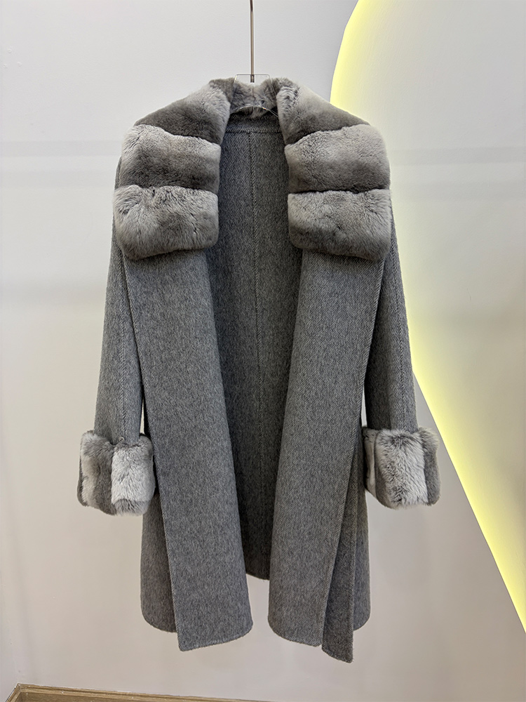 Casaco Feminino de Inverno em  - Wool Coat Peacoat avaliação e preço